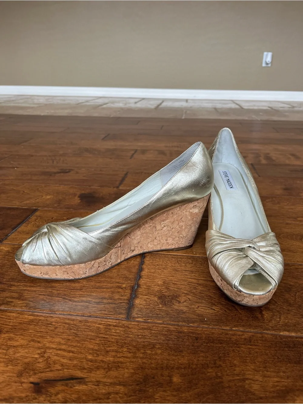 Steve Madden Wedges